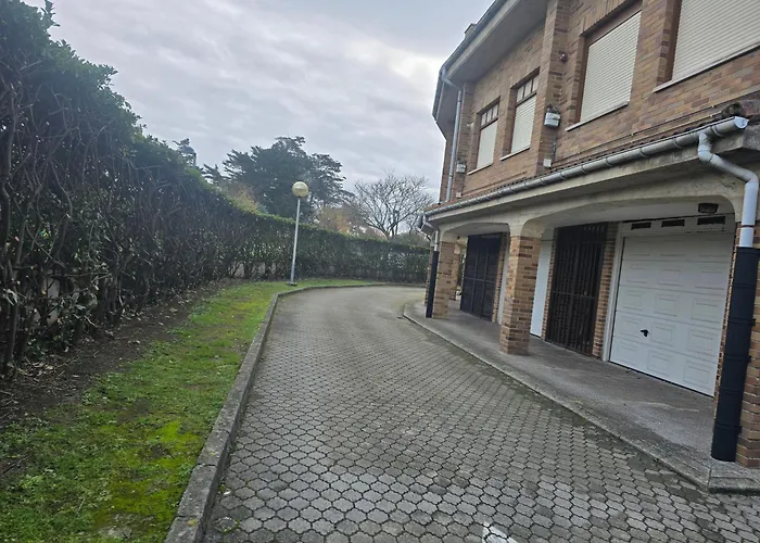 Urbanizacion Quebrantas De * Loredo